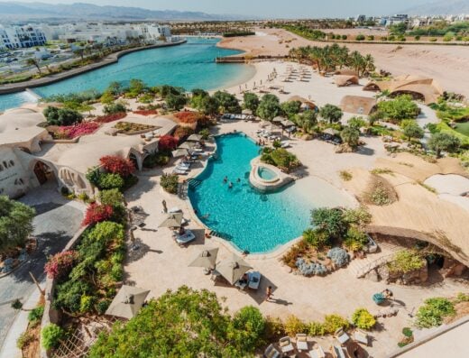 Mama Gaia Beach Club