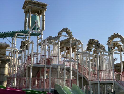 Rose City Saraya Waterpark