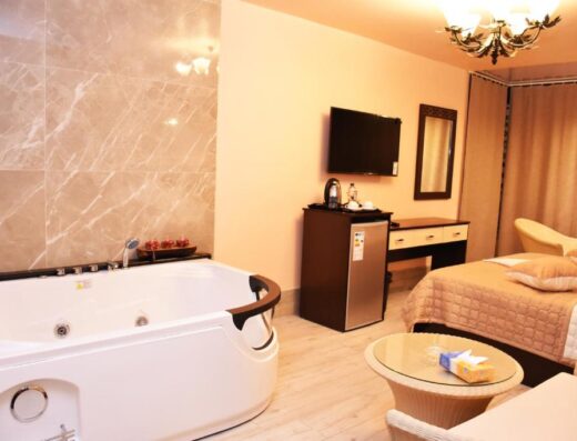 Al-Nahr Al-Khaled Hotel