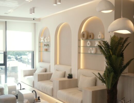 Aura Nail House & Spa