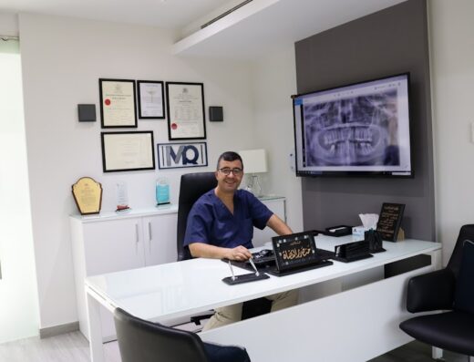Dr.Mansour AlQudah Dental Center