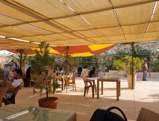 Mountain Deer Restaurant & Café