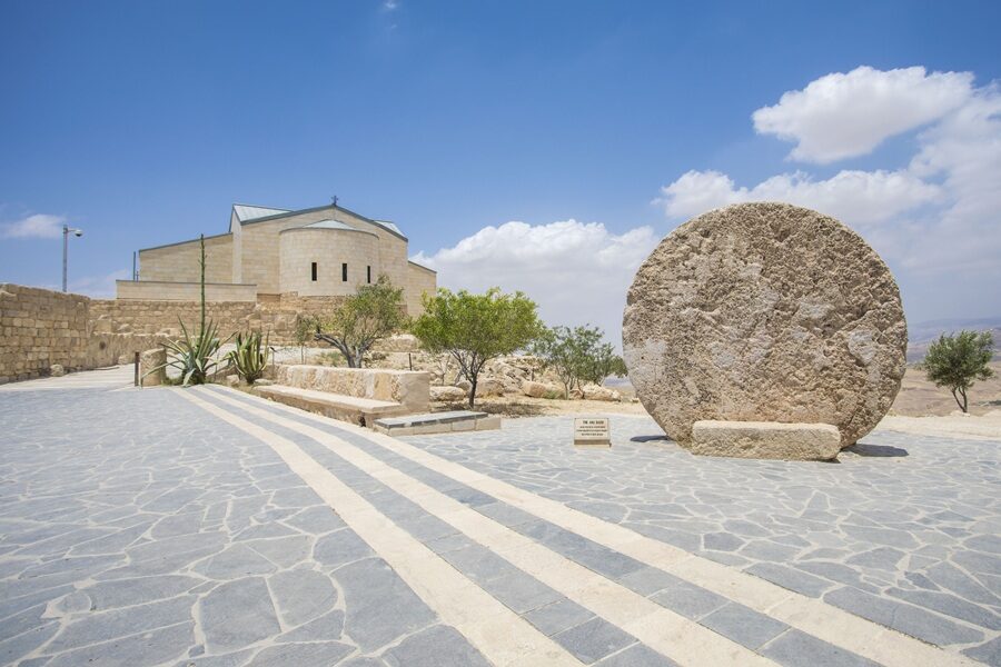 mount nebo church.