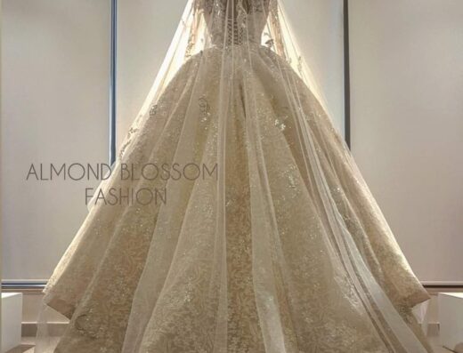 ALMOND BLOSSOM FASHION