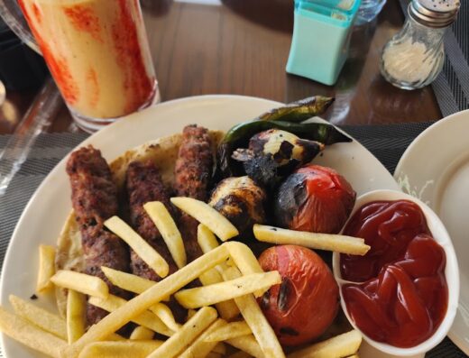 Alqalah Hotel & Restaurant