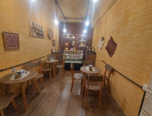The Old Restaurant and Cafe